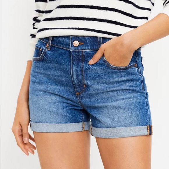 LOFT denim roll shorts - Picture 1 of 3